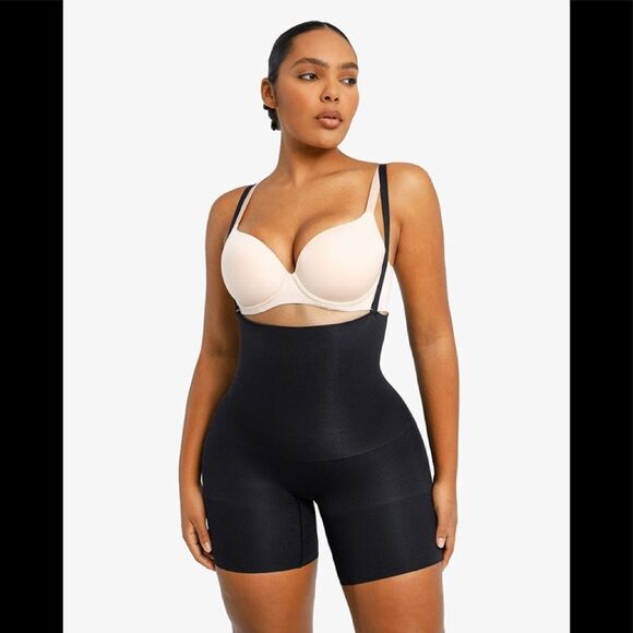 SHAPELLX BODY SHAPER Seamless Size M/L Black NWT in packaging - Picture 1 of 7
